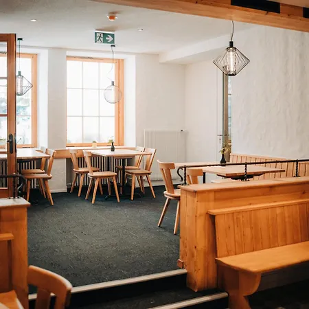 ホテル Restaurant Krone Aarberg