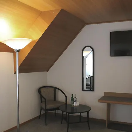 Restaurant Krone ホテル Aarberg