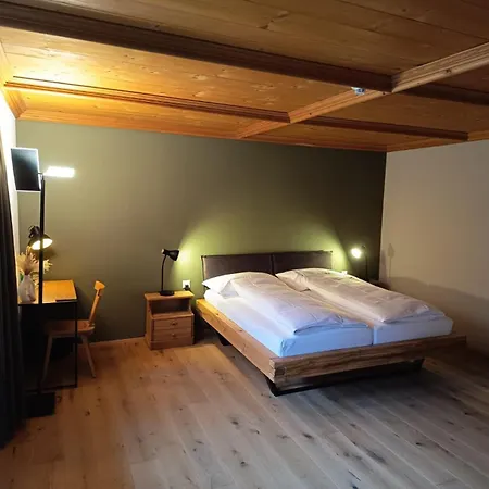 Hotell Hotel Restaurant Krone Aarberg