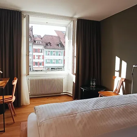 Hotell Hotel Restaurant Krone Aarberg 3*