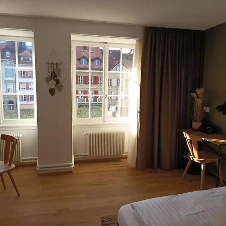 Hotel Restaurant Krone Aarberg Hotell