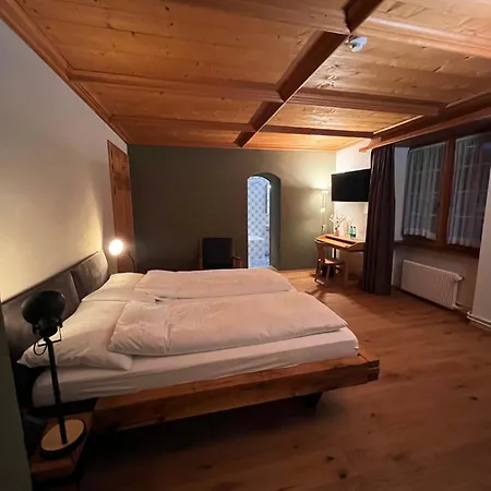 Hotell Hotel Restaurant Krone Aarberg