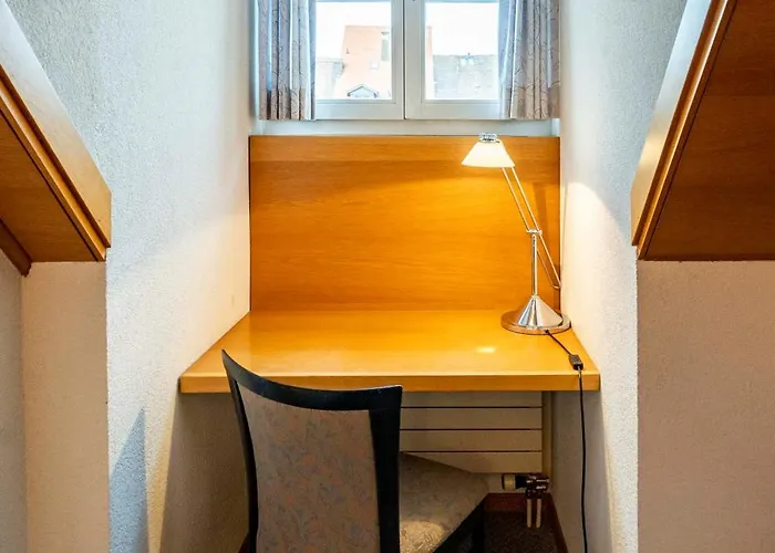 Hotel Restaurant Krone Aarberg Hotel 3*