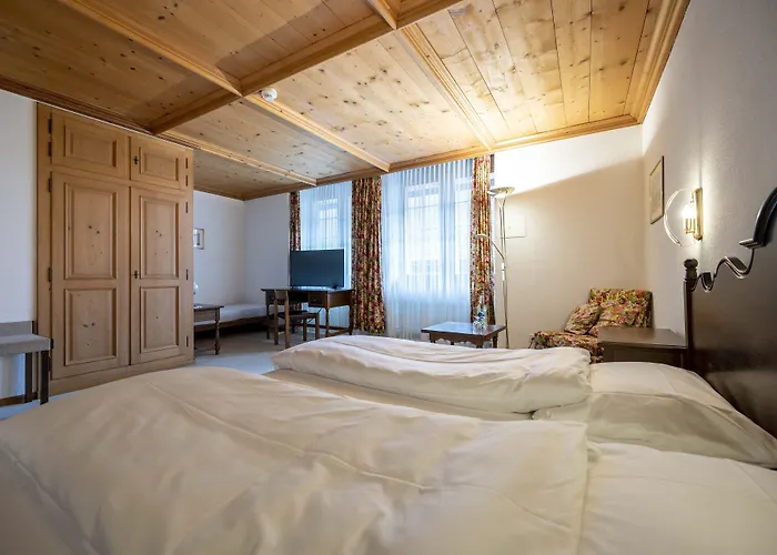 Hotel Restaurant Krone Aarberg 3*